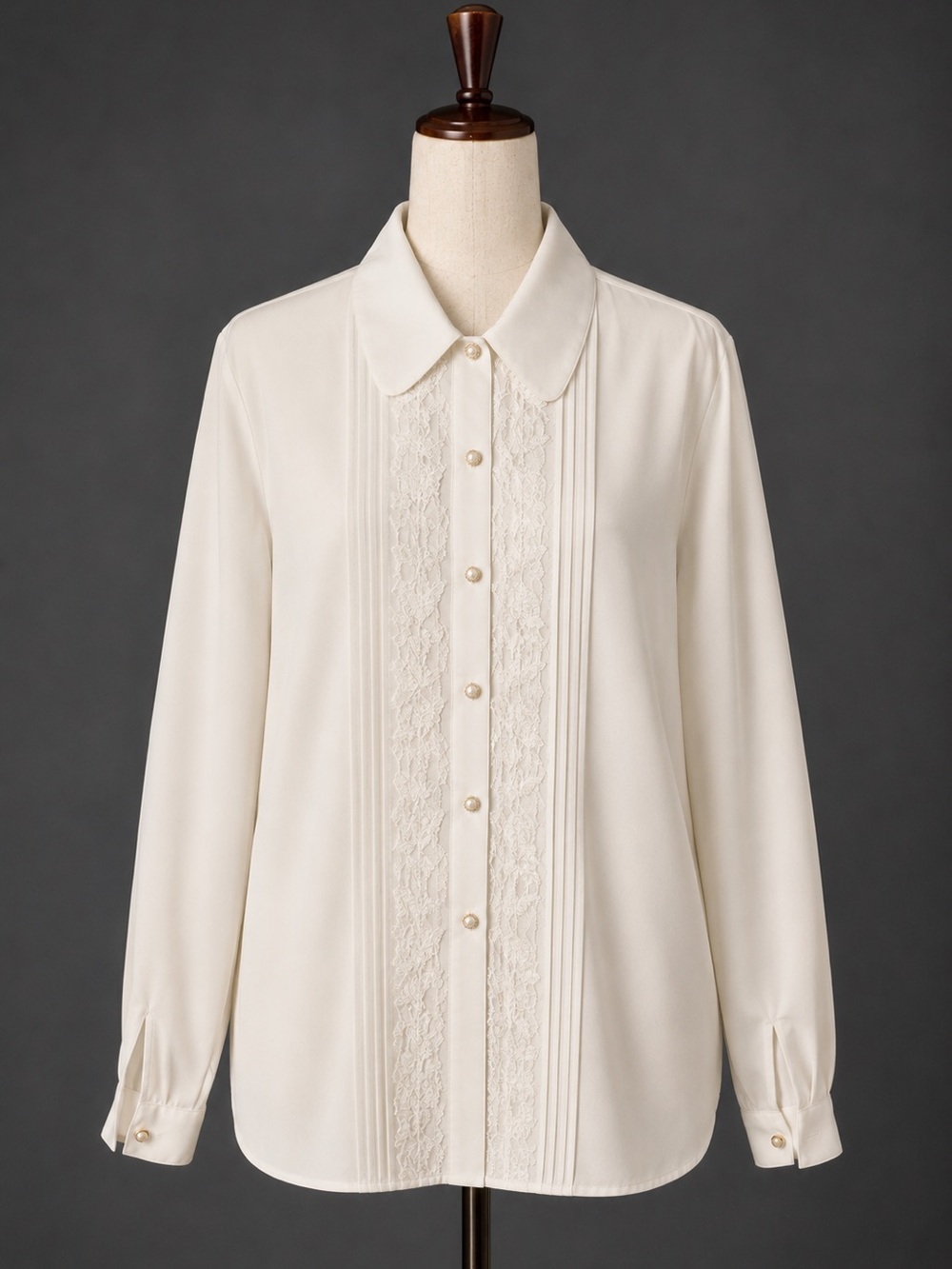 Vintage Cottagecore white Lace-Trim Long Sleeve Blouse w Pearl buttons. 10